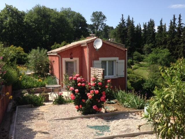 maison aubenas Ucel Bagian luar foto